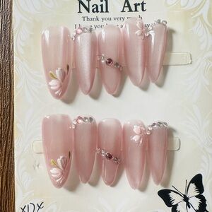 Pink Floral Nail Art Set